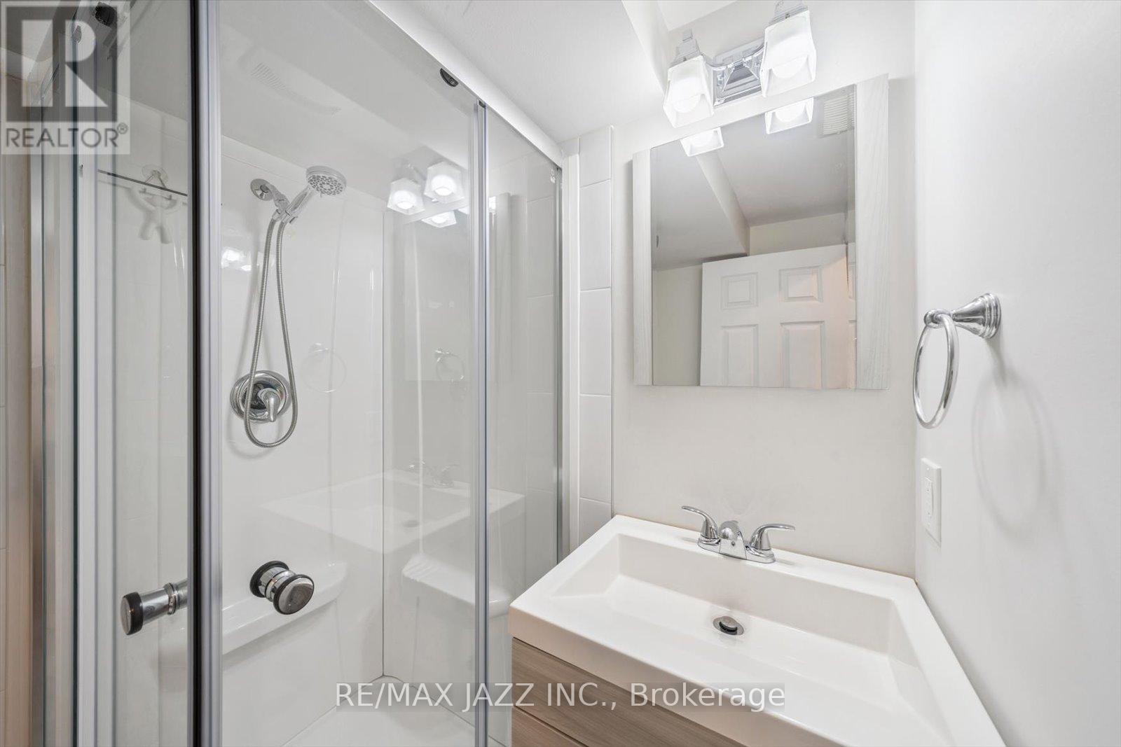 Photo 21 of 973 Orchid Court, Oshawa ON