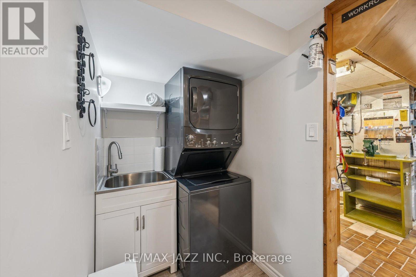 Photo 25 of 973 Orchid Court, Oshawa ON