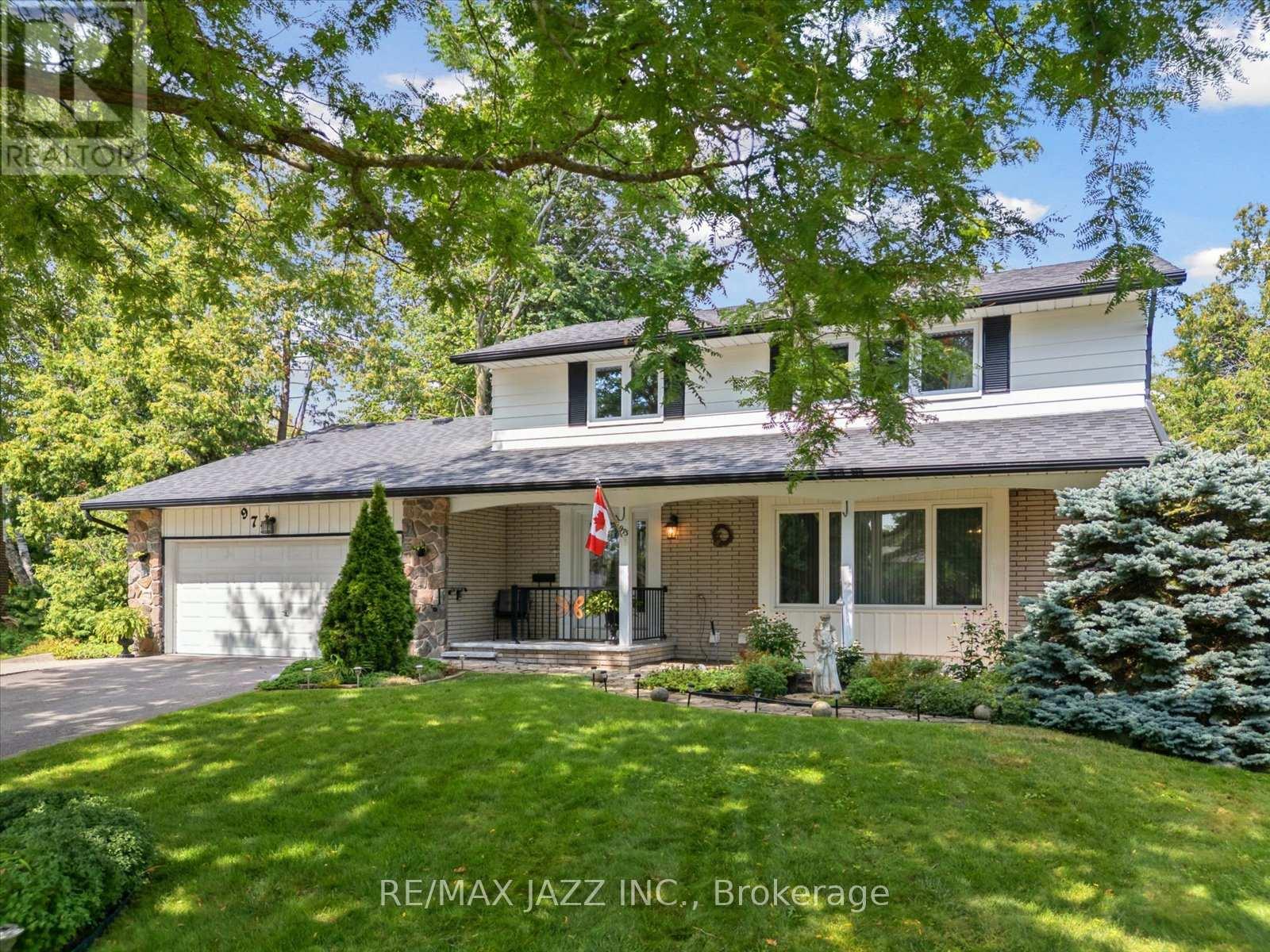 Photo 3 of 973 Orchid Court, Oshawa ON