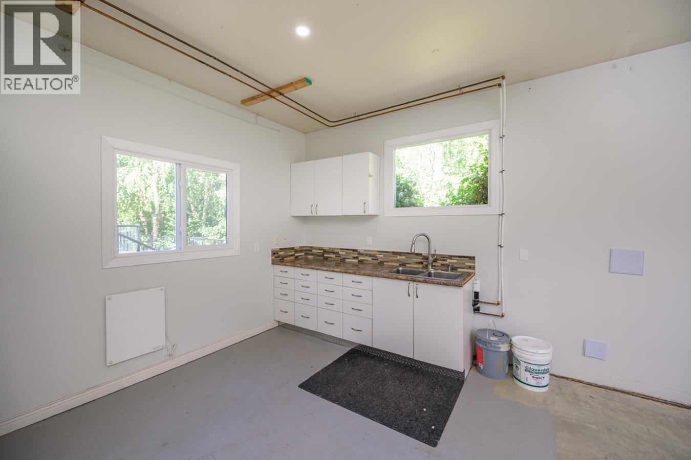 Photo 39 of 5542 Murray Place, Prince George BC