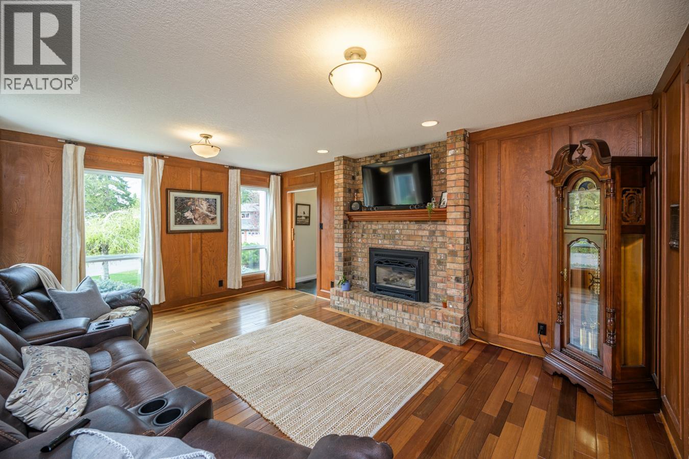 Photo 13 of 5542 Murray Place, Prince George BC