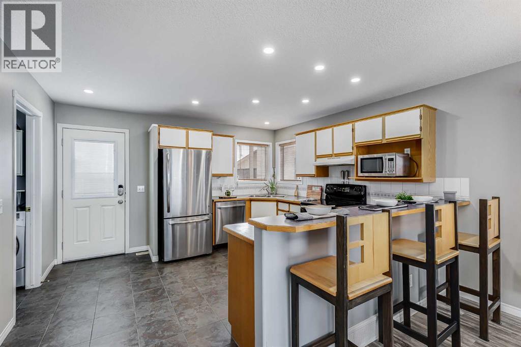 Single Family House for Sale in  Chaparral Ridge Drive SE Chaparral Calgary 