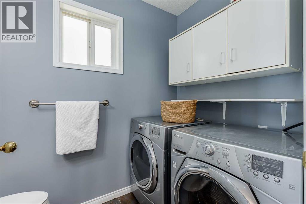 Single Family House for Sale in  Chaparral Ridge Drive SE Chaparral Calgary 