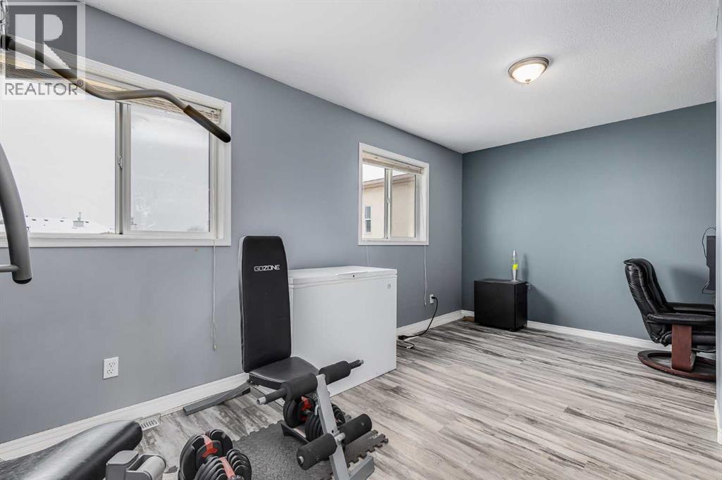 Single Family House for Sale in  Chaparral Ridge Drive SE Chaparral Calgary 