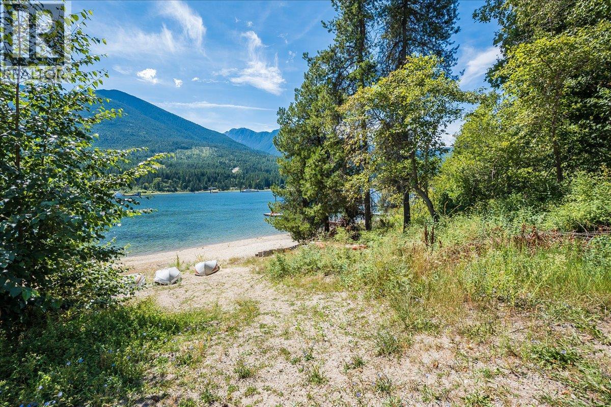 7691 Balfour Wharf Road, Balfour