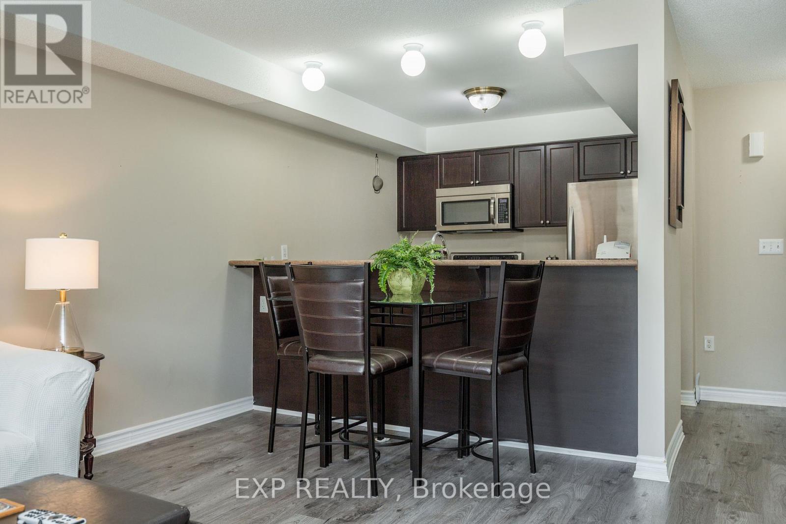 Photo 12 of 18 39 Coulter Street, Barrie ON