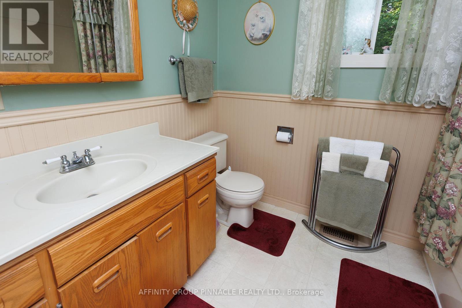 Photo 12 of 3 Hemlock Street, Kawartha Lakes ON