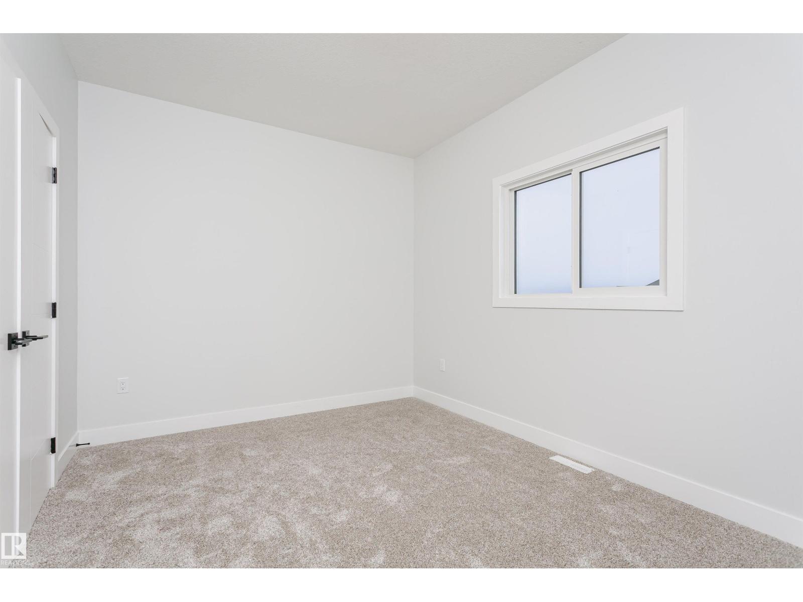 Photo 31 of 162 Edgewater Ci, Leduc AB