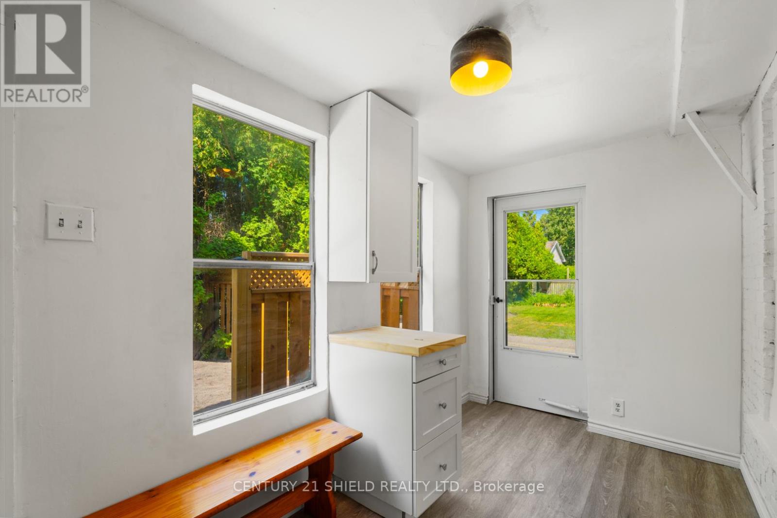 Photo 13 of 415 Water Street E, Cornwall ON