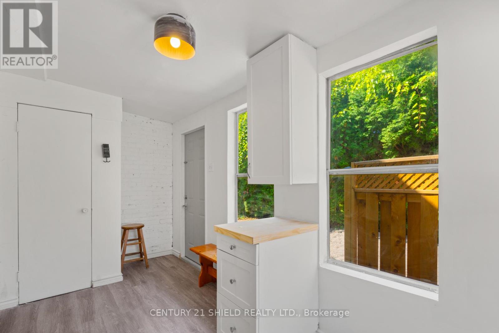 Photo 14 of 415 Water Street E, Cornwall ON