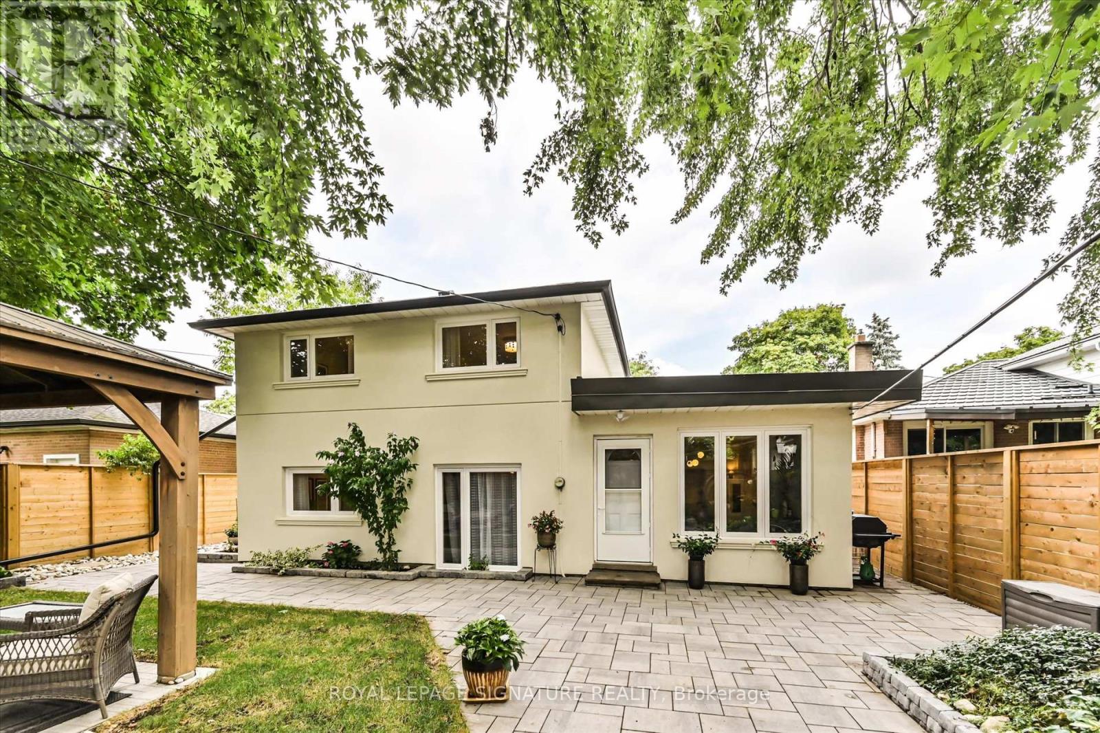 Photo 46 of 113 Carsbrooke Road, Toronto ON
