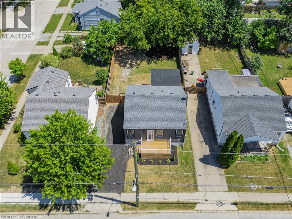 Photo 24 of 38 Parkview Road, St Catharines ON