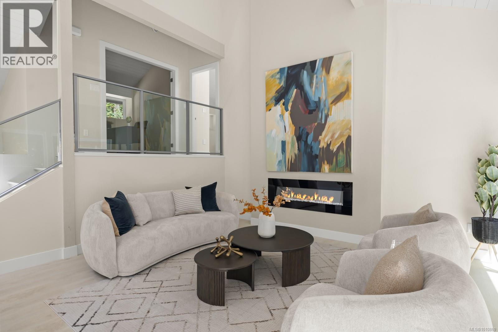 Photo 14 of 969 Sunnywood Crt, Saanich BC