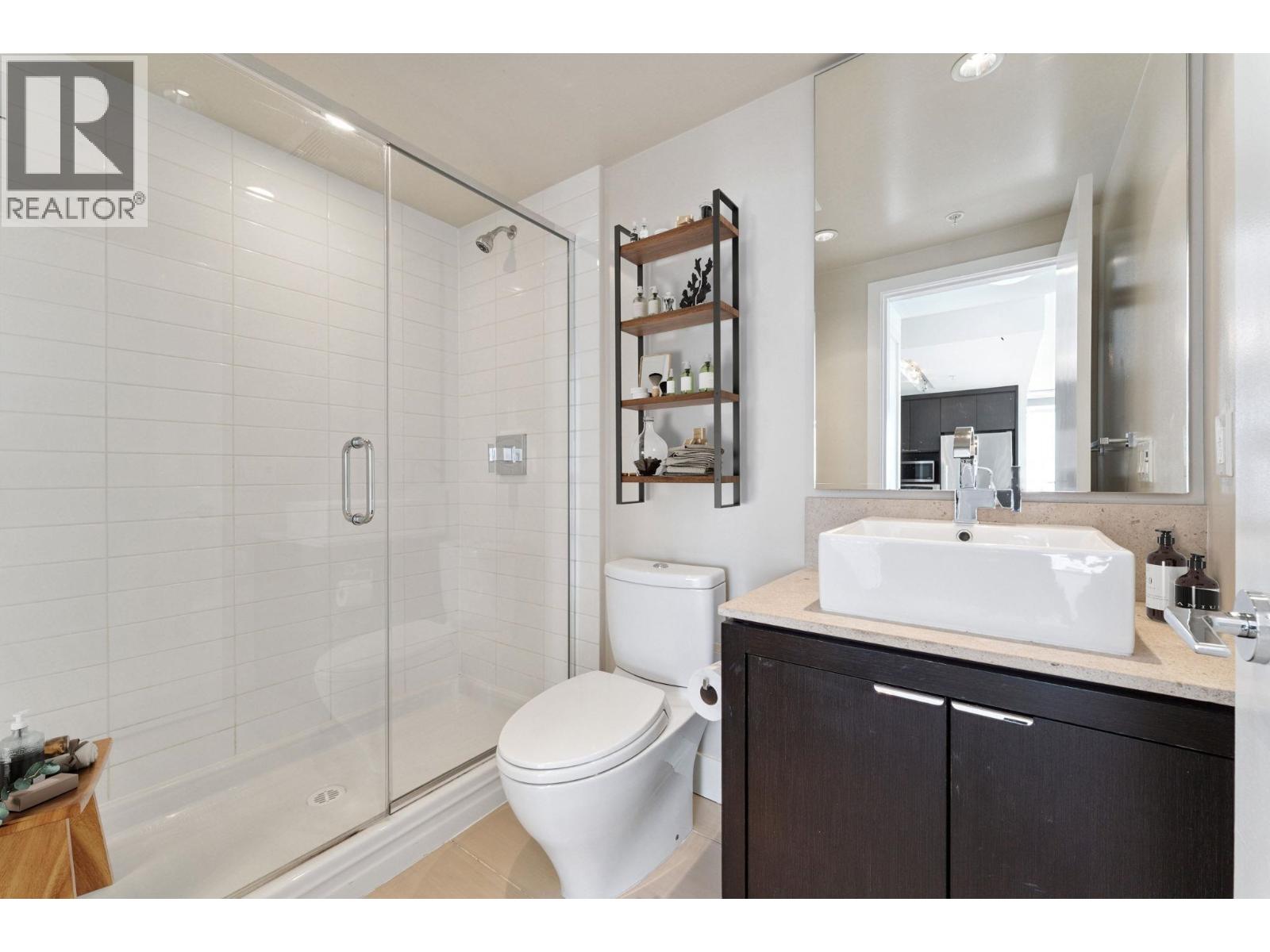 Photo 11 of 906 158 W 13 Th Street, North Vancouver BC