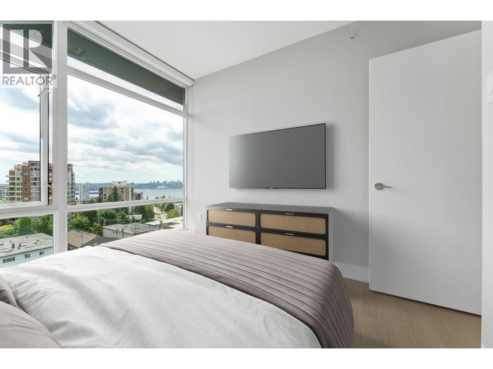 Photo 9 of 906 158 W 13 Th Street, North Vancouver BC