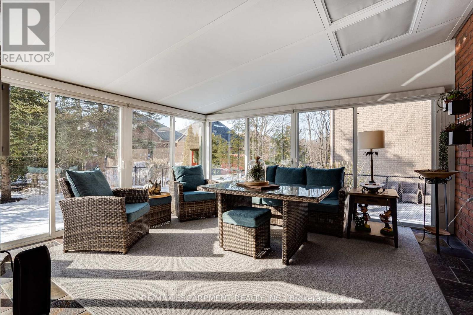 Photo 10 of 148 Foxridge Drive, Hamilton ON