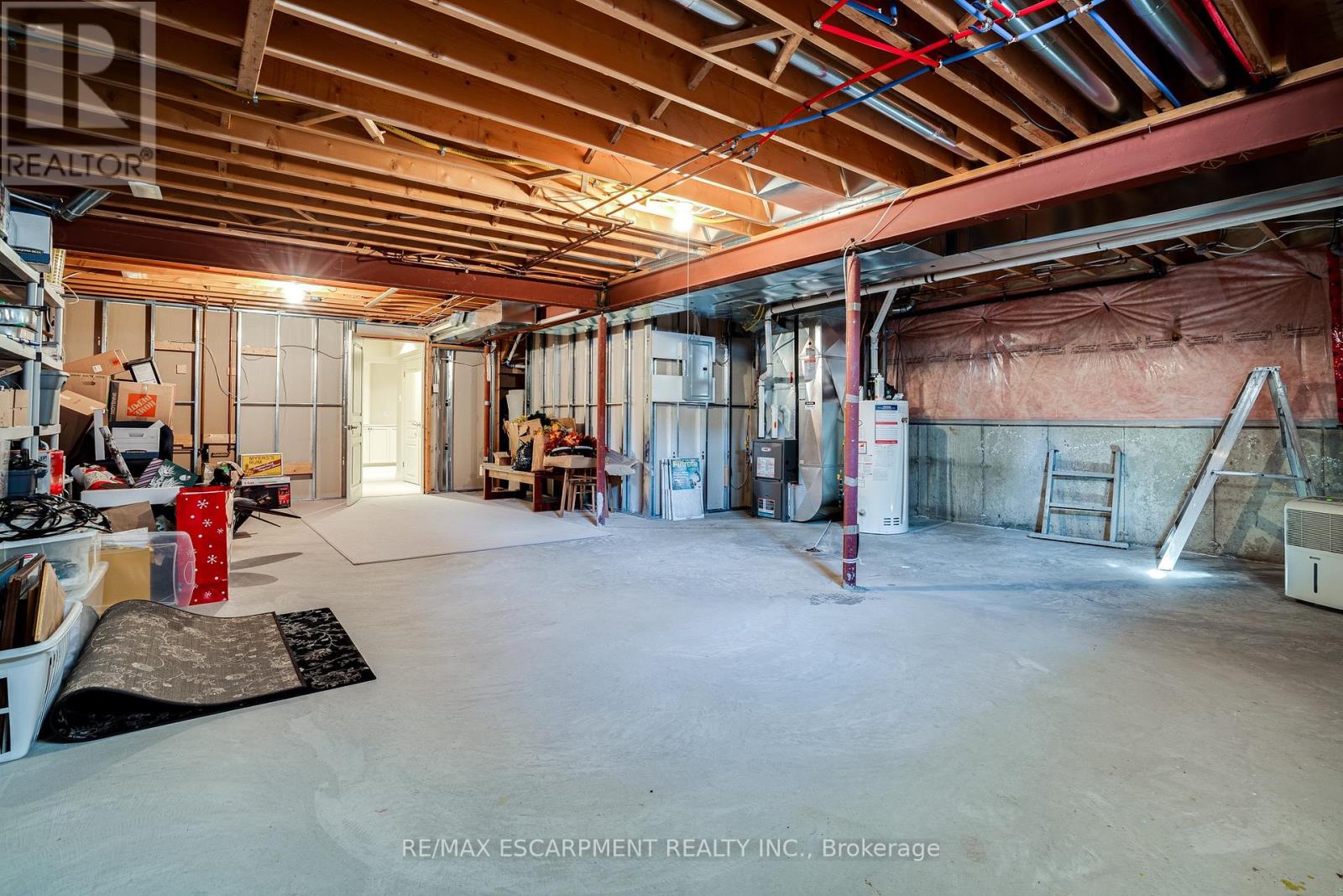 Photo 35 of 148 Foxridge Drive, Hamilton ON