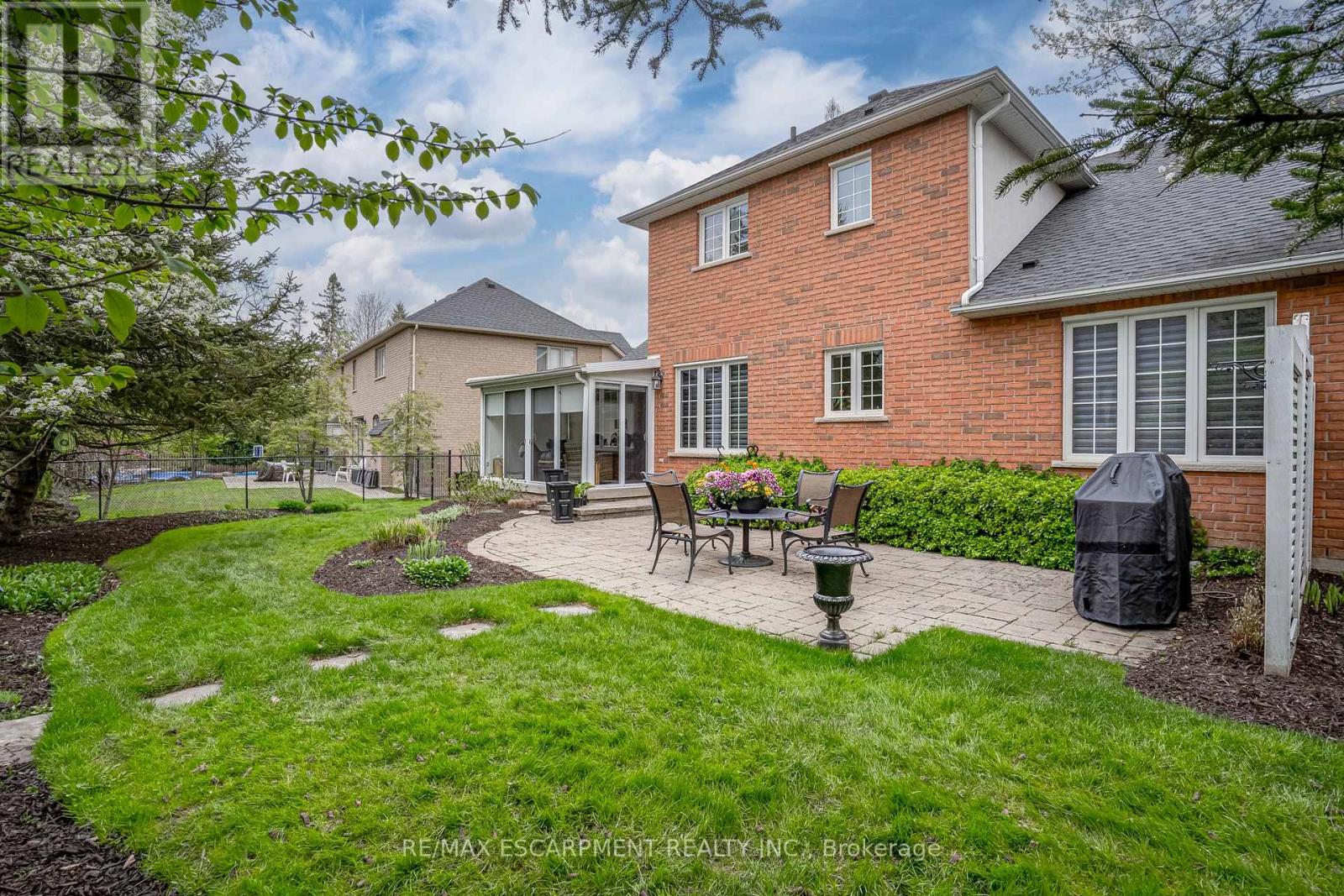 Photo 46 of 148 Foxridge Drive, Hamilton ON