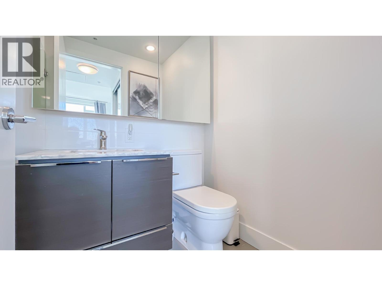 Photo 13 of 1302 5233 Gilbert Road, Richmond BC
