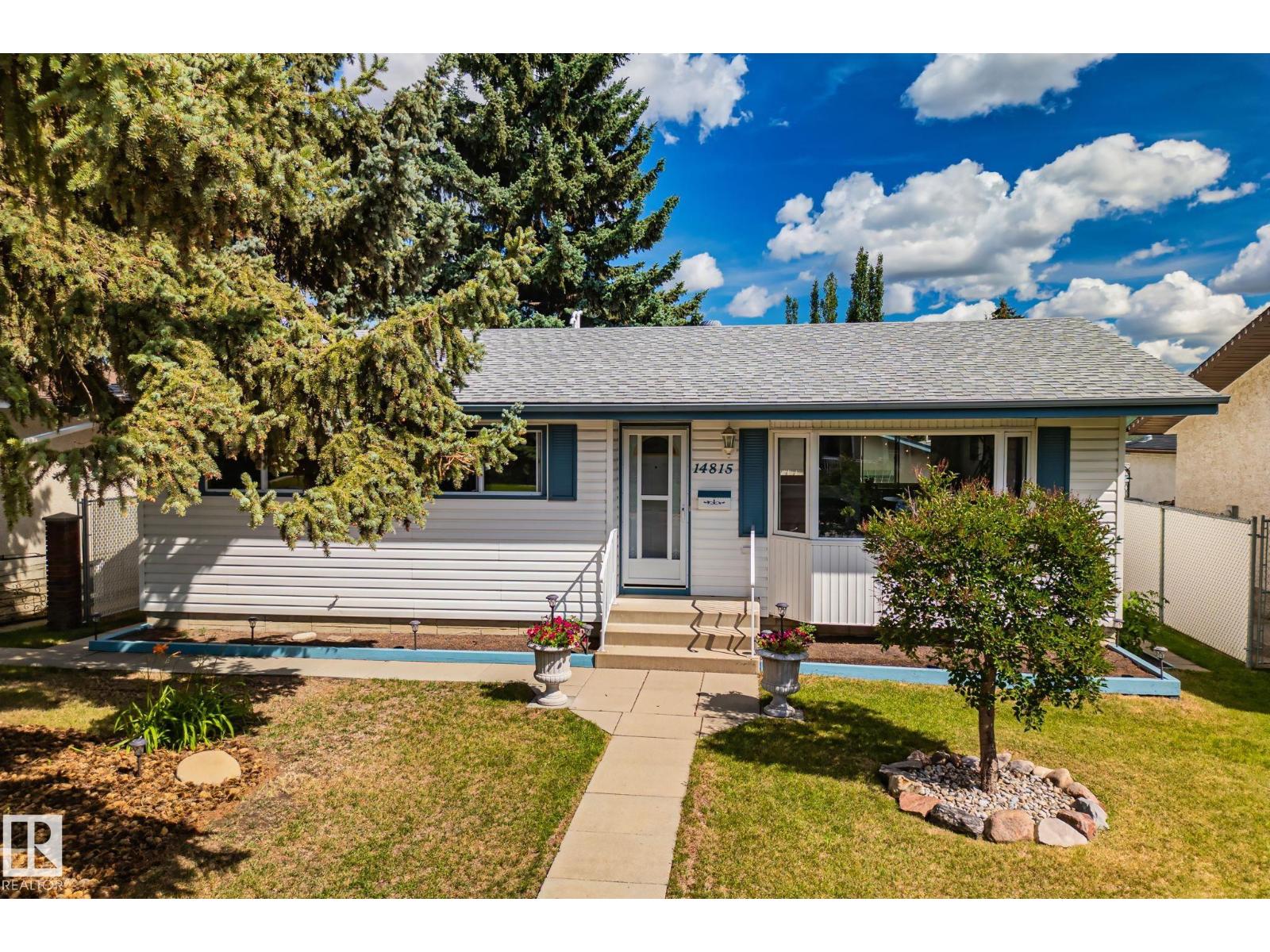 Photo 42 of 14815 96 St Nw, Edmonton AB