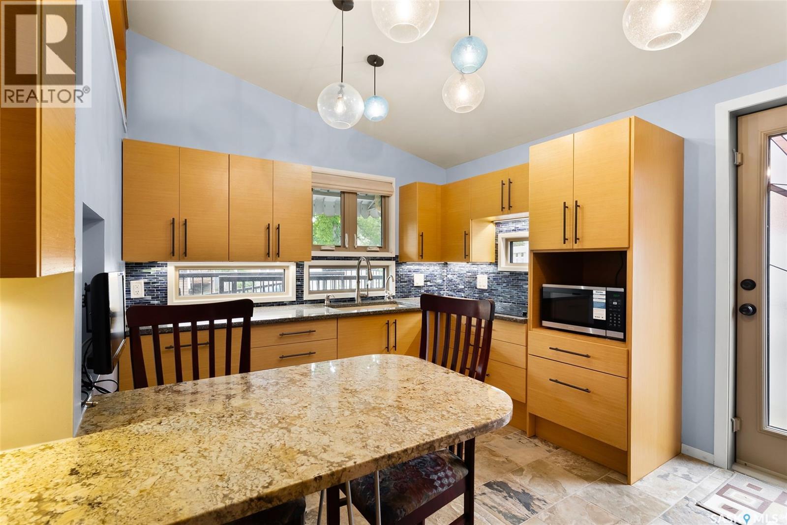 Photo 19 of 2411 Athol Street, Regina SK