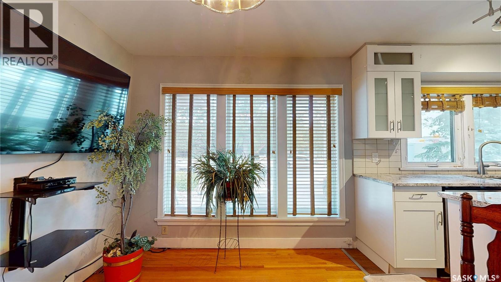 Photo 10 of 3708 Albert Street, Regina SK