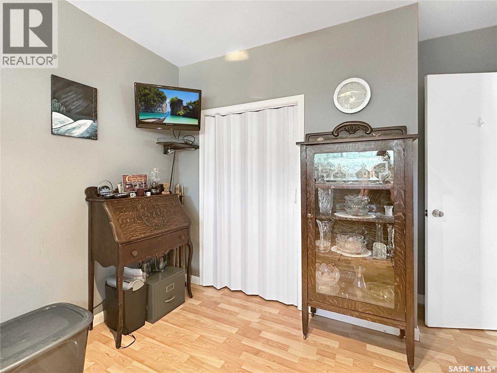 Photo 19 of 135 Hudson Avenue S, Fort Quappelle SK