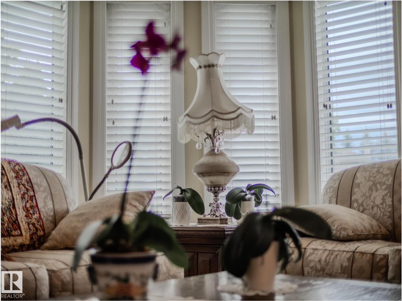 Photo 21 of 471 Ronning St Nw, Edmonton AB