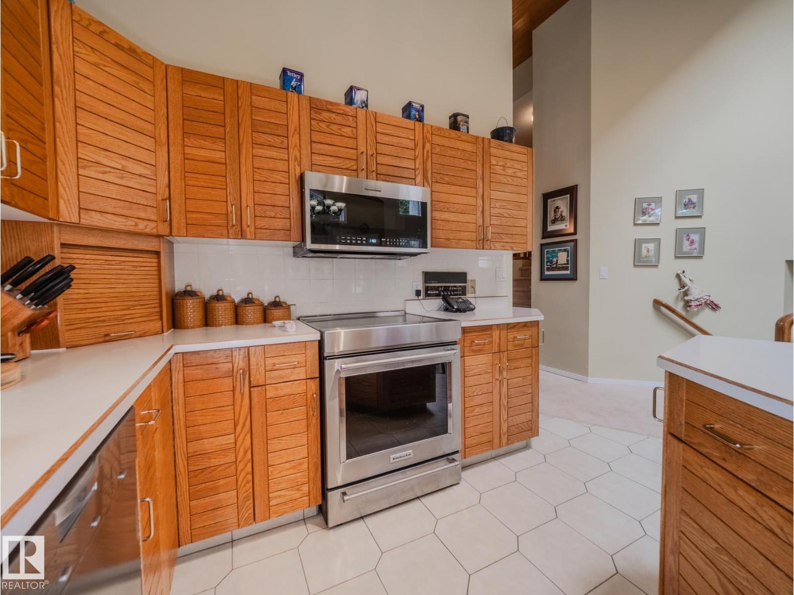 Photo 30 of 471 Ronning St Nw, Edmonton AB