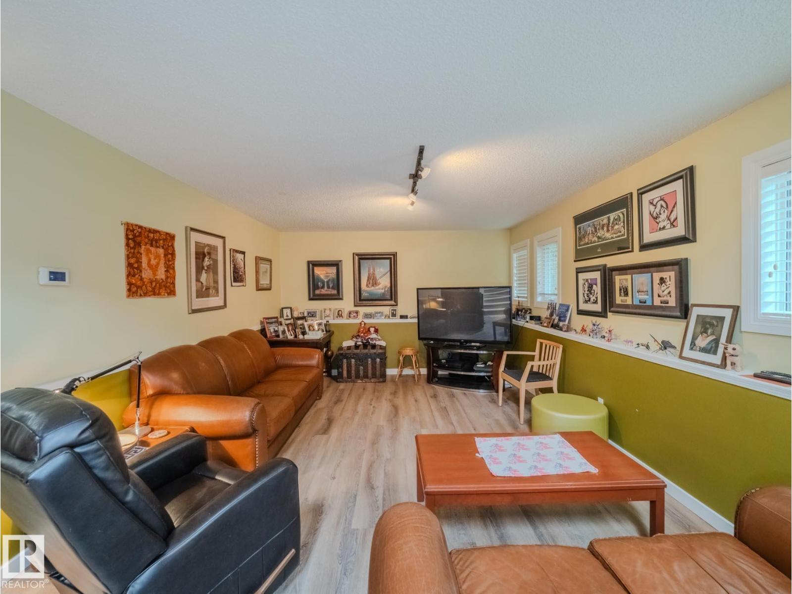 Photo 43 of 471 Ronning St Nw, Edmonton AB