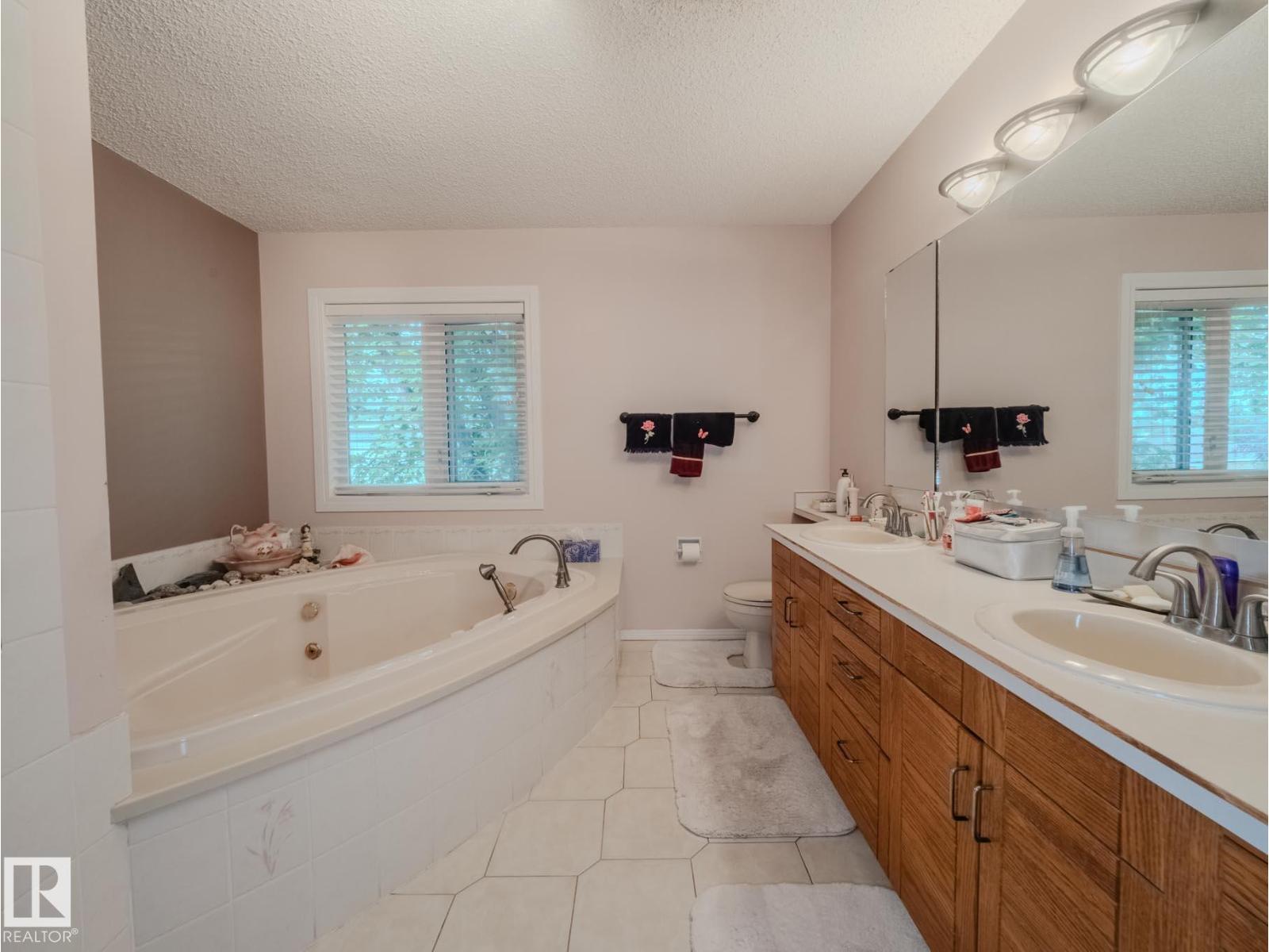 Photo 53 of 471 Ronning St Nw, Edmonton AB