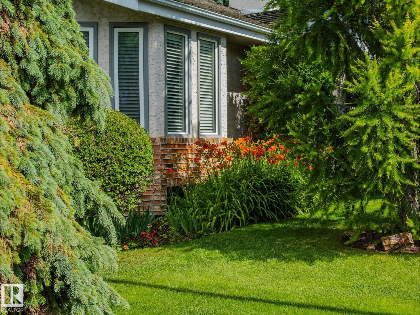 Photo 7 of 471 Ronning St Nw, Edmonton AB
