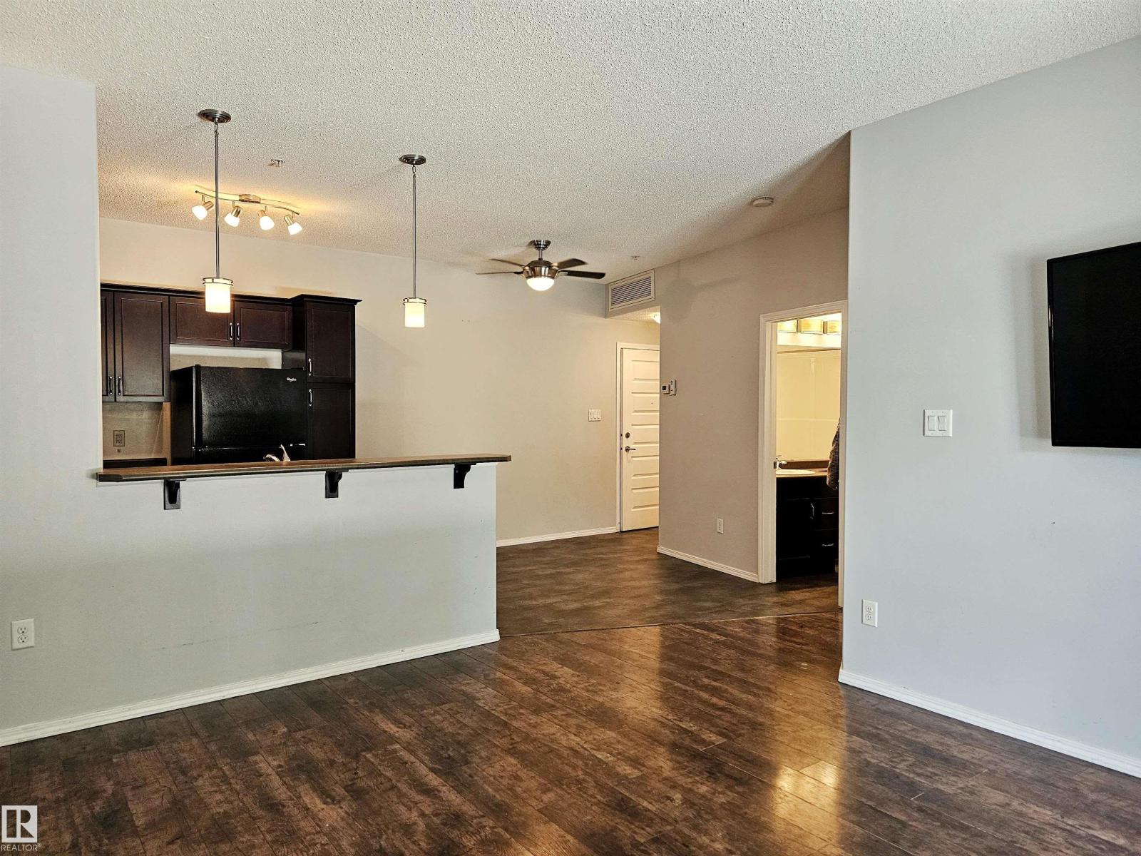 Photo 11 of 137 7825 71 St Nw, Edmonton AB