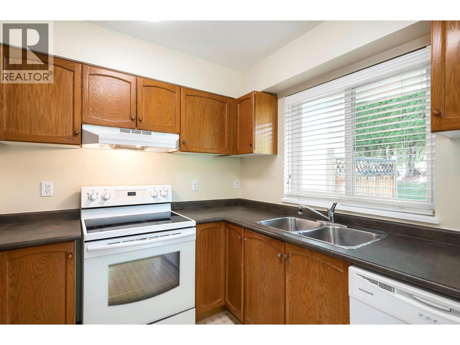 Photo 3 of 2050 Quappelle Boulevard Unit 13, Kamloops BC