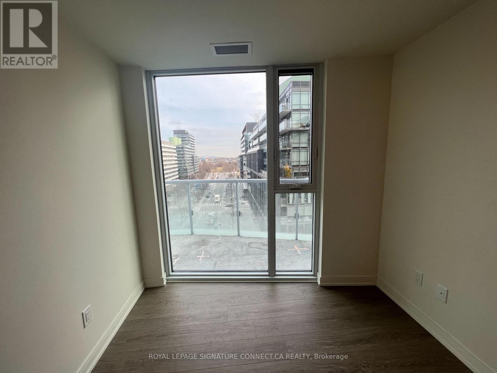 Photo 22 of 805 425 Front Street E, Toronto ON