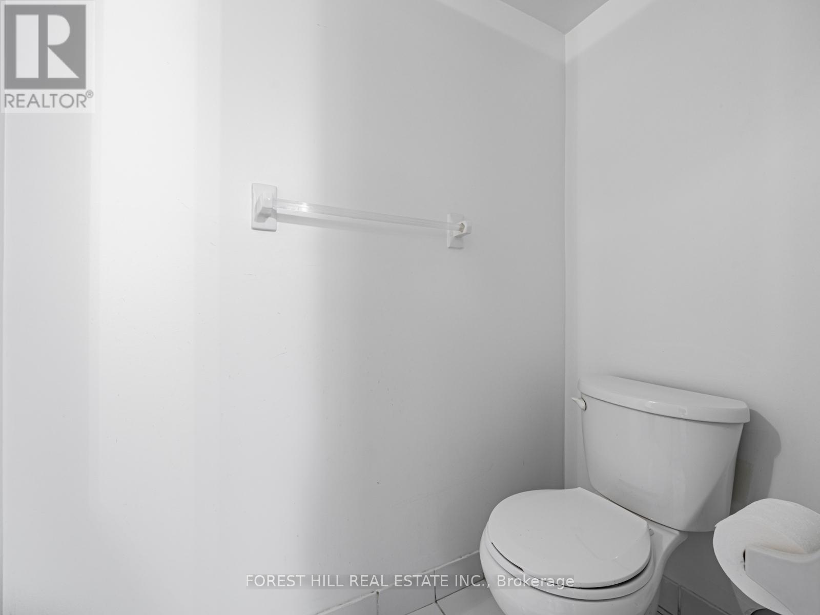 Photo 11 of 1012 1001 Bay Street, Toronto ON