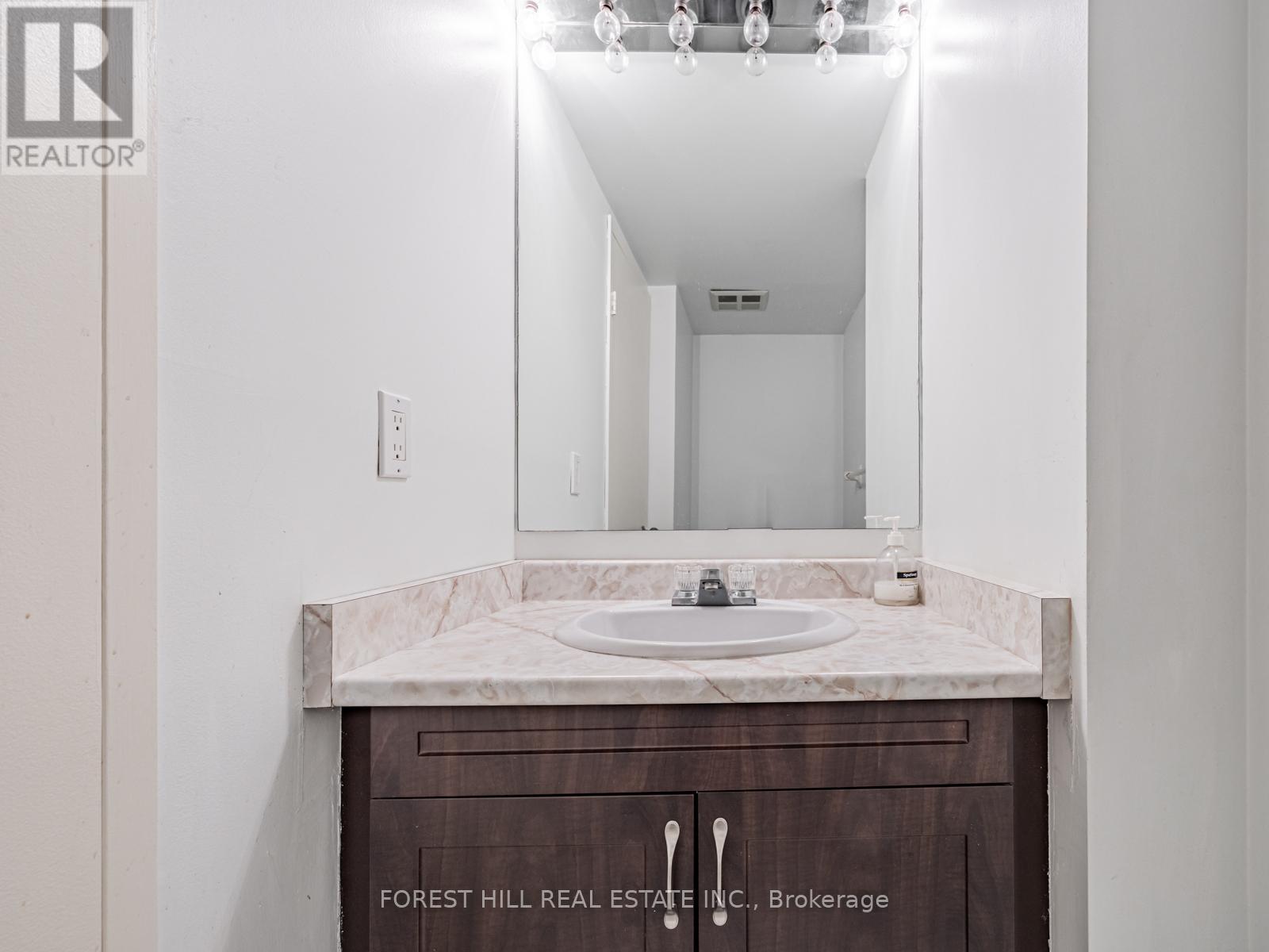 Photo 30 of 1012 1001 Bay Street, Toronto ON