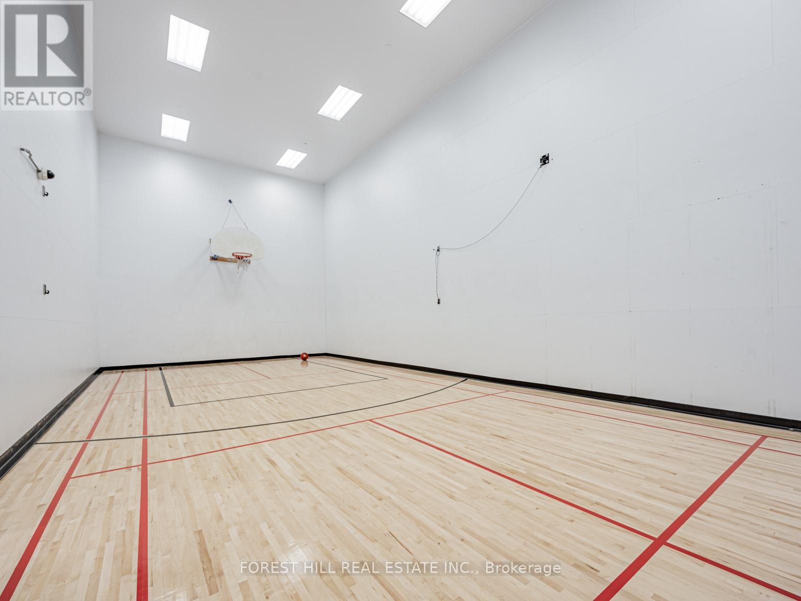Photo 10 of 1012 1001 Bay Street, Toronto ON