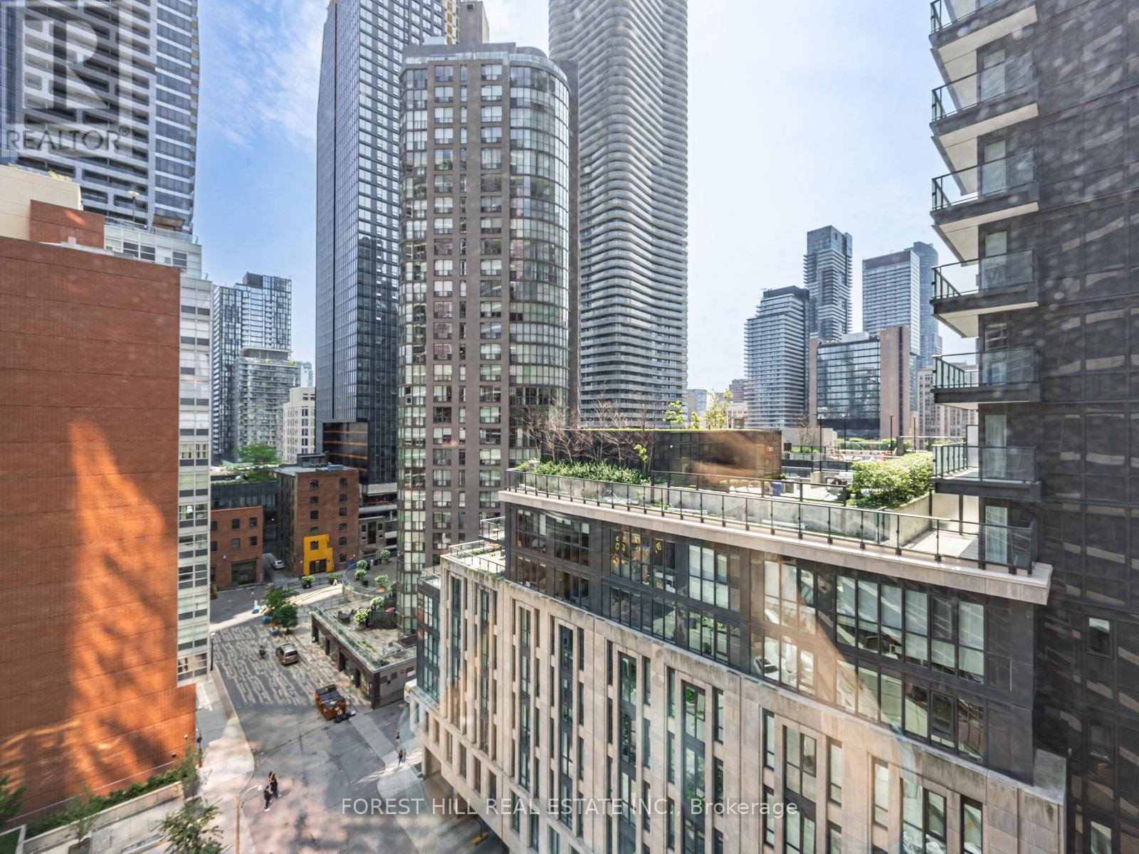 Photo 24 of 1012 1001 Bay Street, Toronto ON