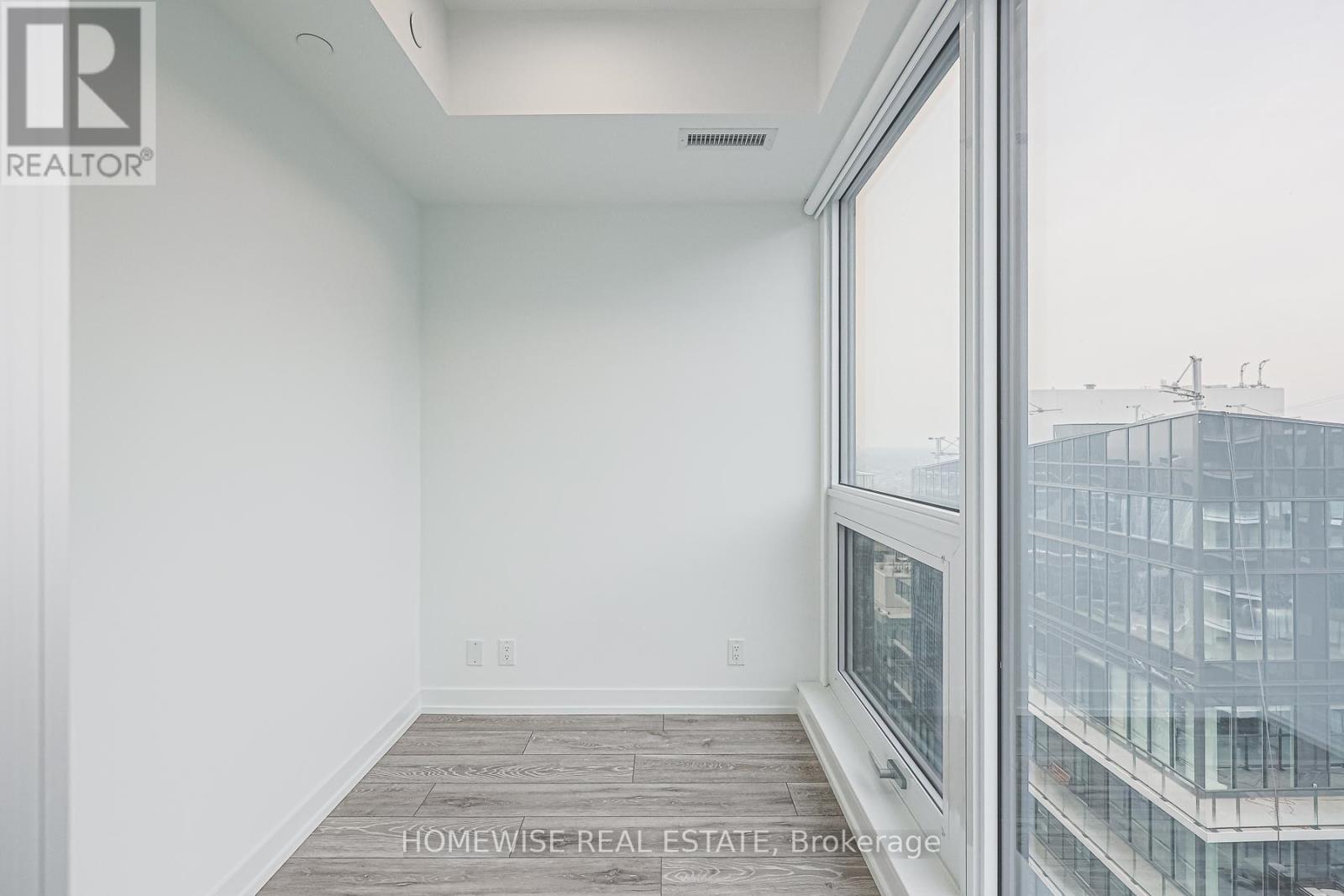 Photo 17 of Lph 09 55 Mercer Street, Toronto ON