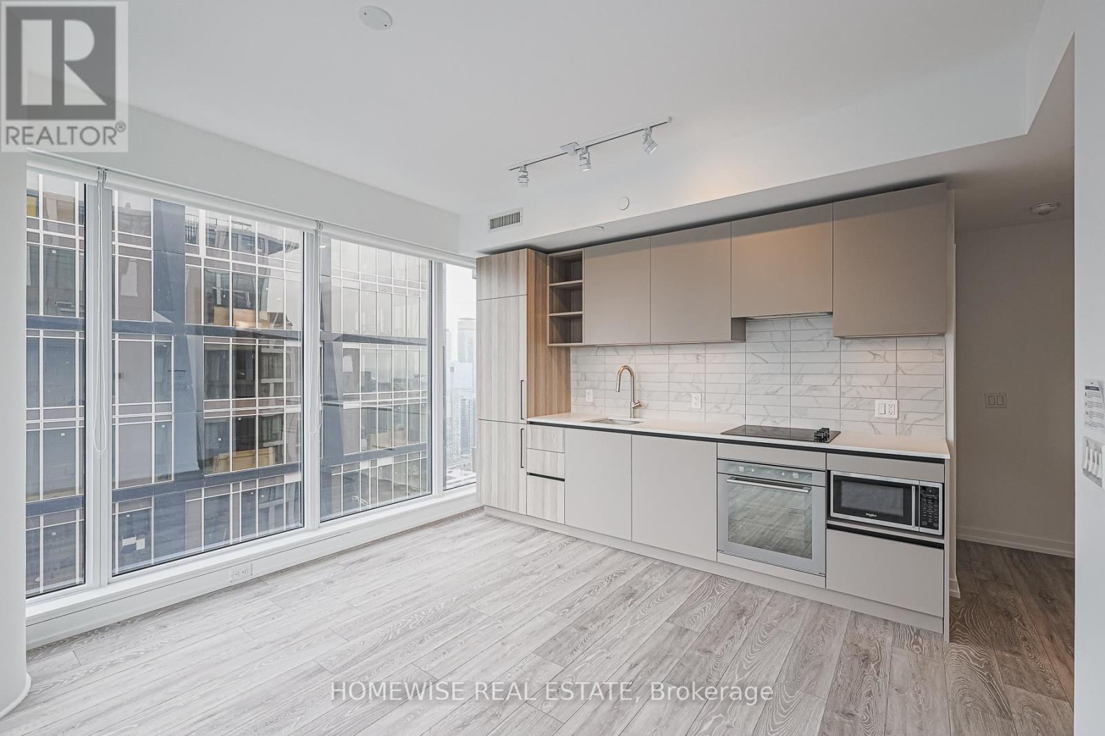 Photo 11 of Lph 09 55 Mercer Street, Toronto ON