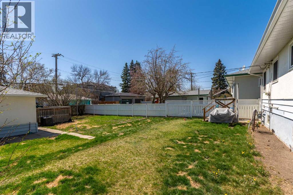Photo 29 of 223 41 Avenue Nw, Calgary AB