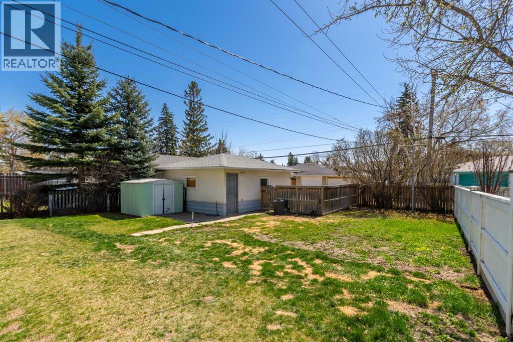 Photo 30 of 223 41 Avenue Nw, Calgary AB
