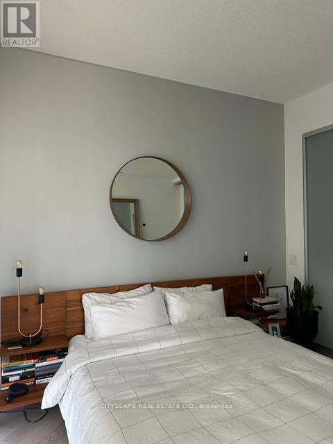 Photo 10 of 702 70 Distillery Lane, Toronto ON