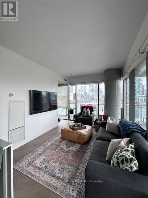 Photo 5 of 702 70 Distillery Lane, Toronto ON