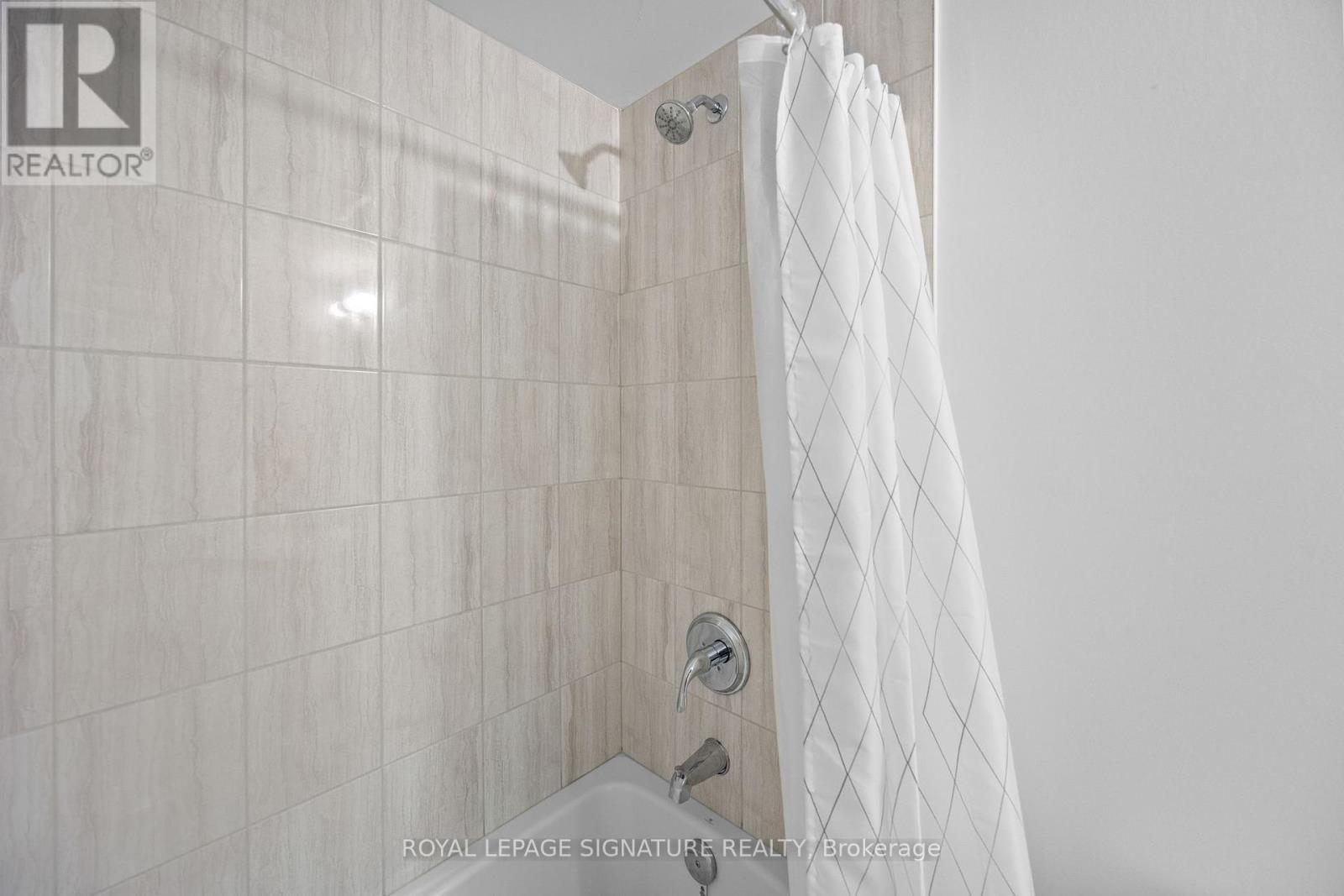 Photo 45 of 214 1 Falaise Road, Toronto ON