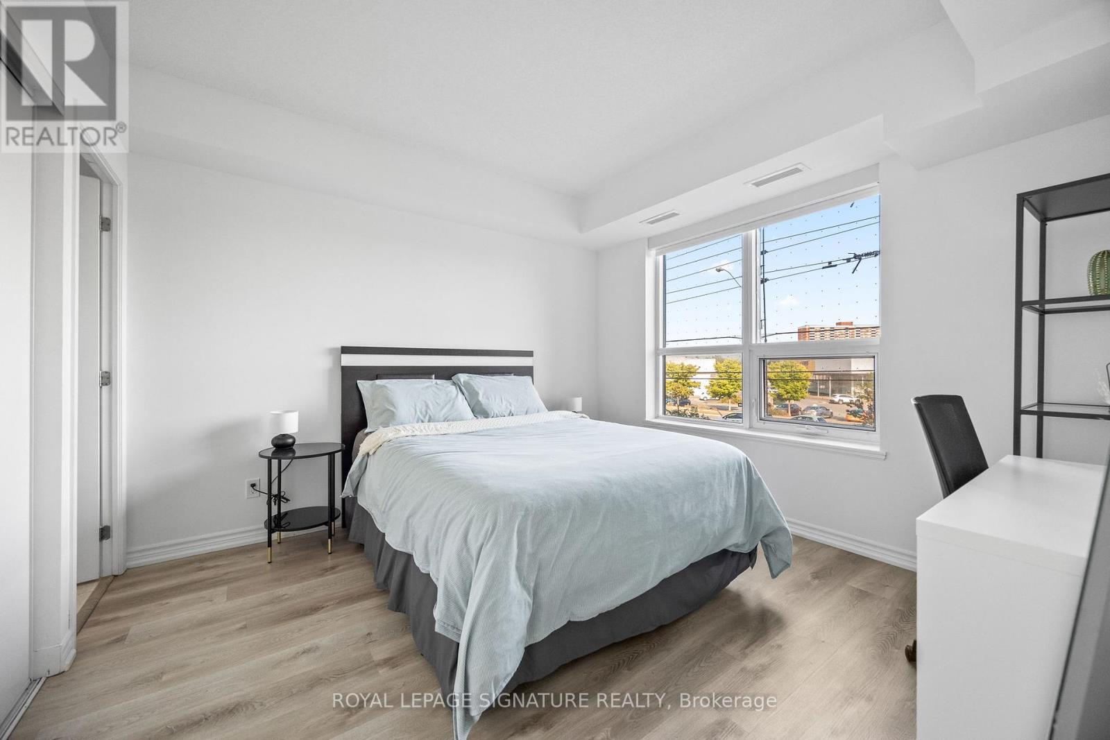 Photo 48 of 214 1 Falaise Road, Toronto ON
