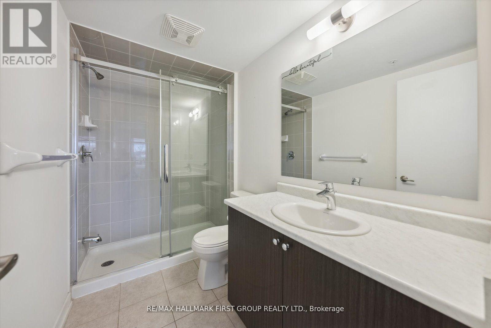 Photo 9 of 405 1555 Kingston Road, Pickering ON