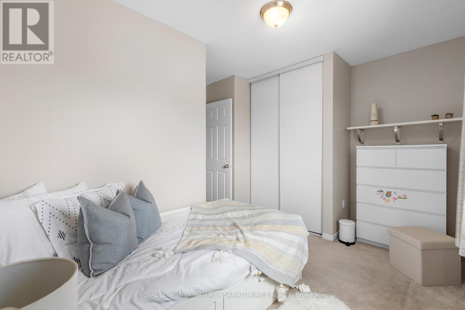 Photo 15 of 9522 Sheppard Avenue E, Toronto ON