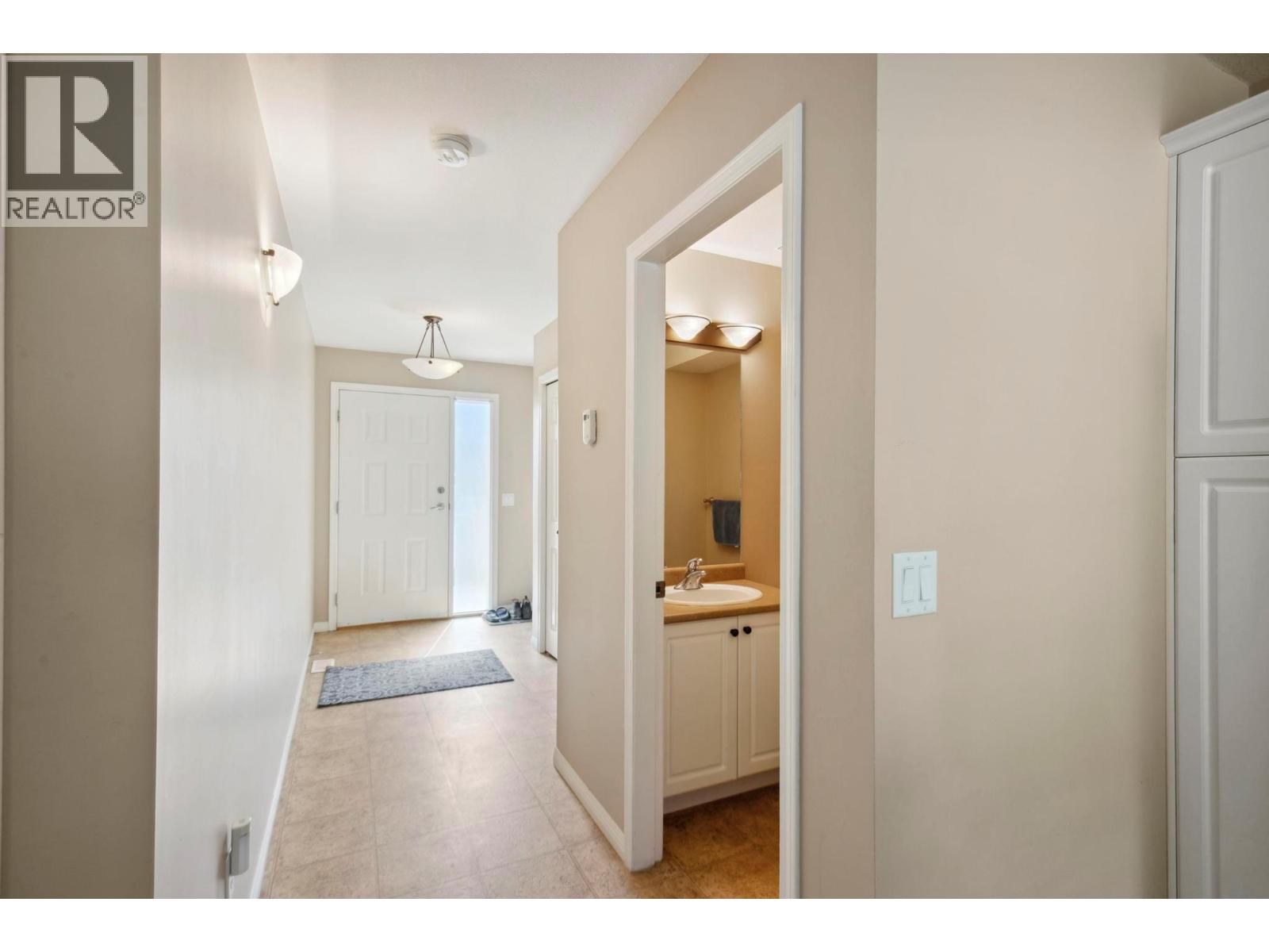 8 2131 Scenic Road, Kelowna